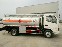 ?？诙謻|風多利卡加油車報價及選購指南